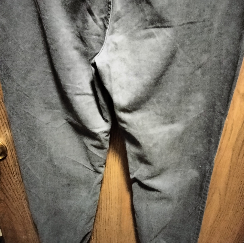 **FLAWED** Men's Aeropostale Chino Joggers - Picture 9 of 9
